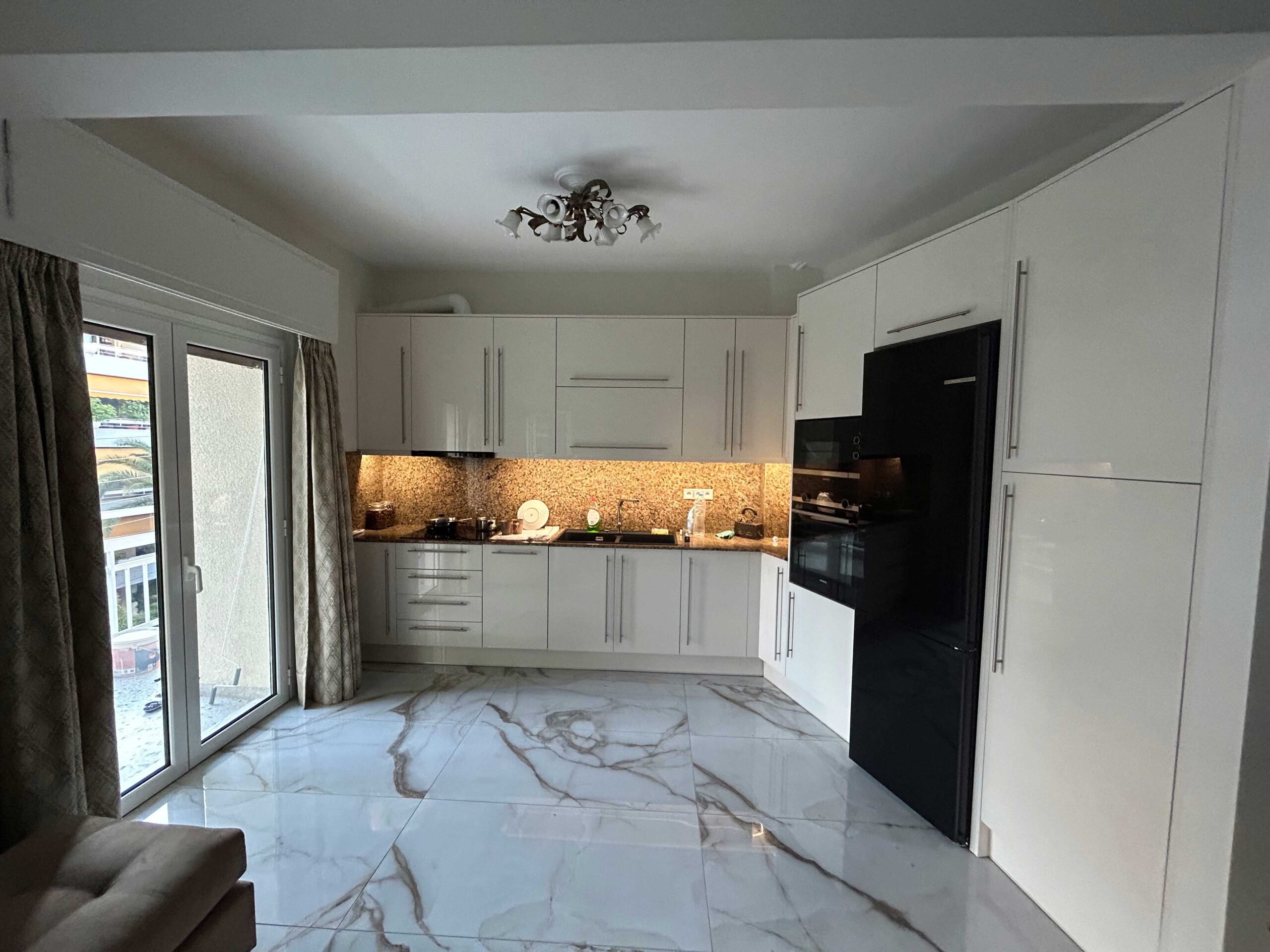 Ανακαίνιση Διαμερίσματος Χολαργός